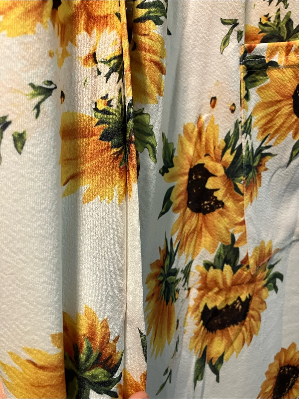Sunflower Button-Front Sundress with Pockets - Picture 4 of 8